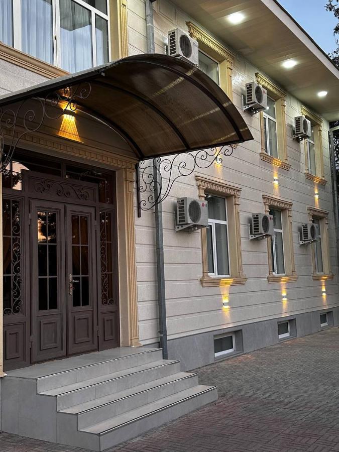 Lev Tolstoy Hotel Samarkand Exterior photo
